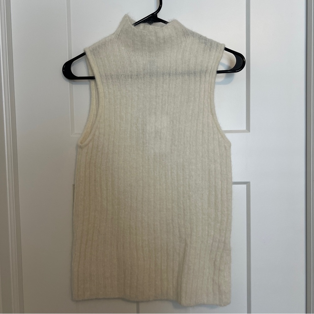 Anine Bing Sleeveless Cream Sweater size small NWT